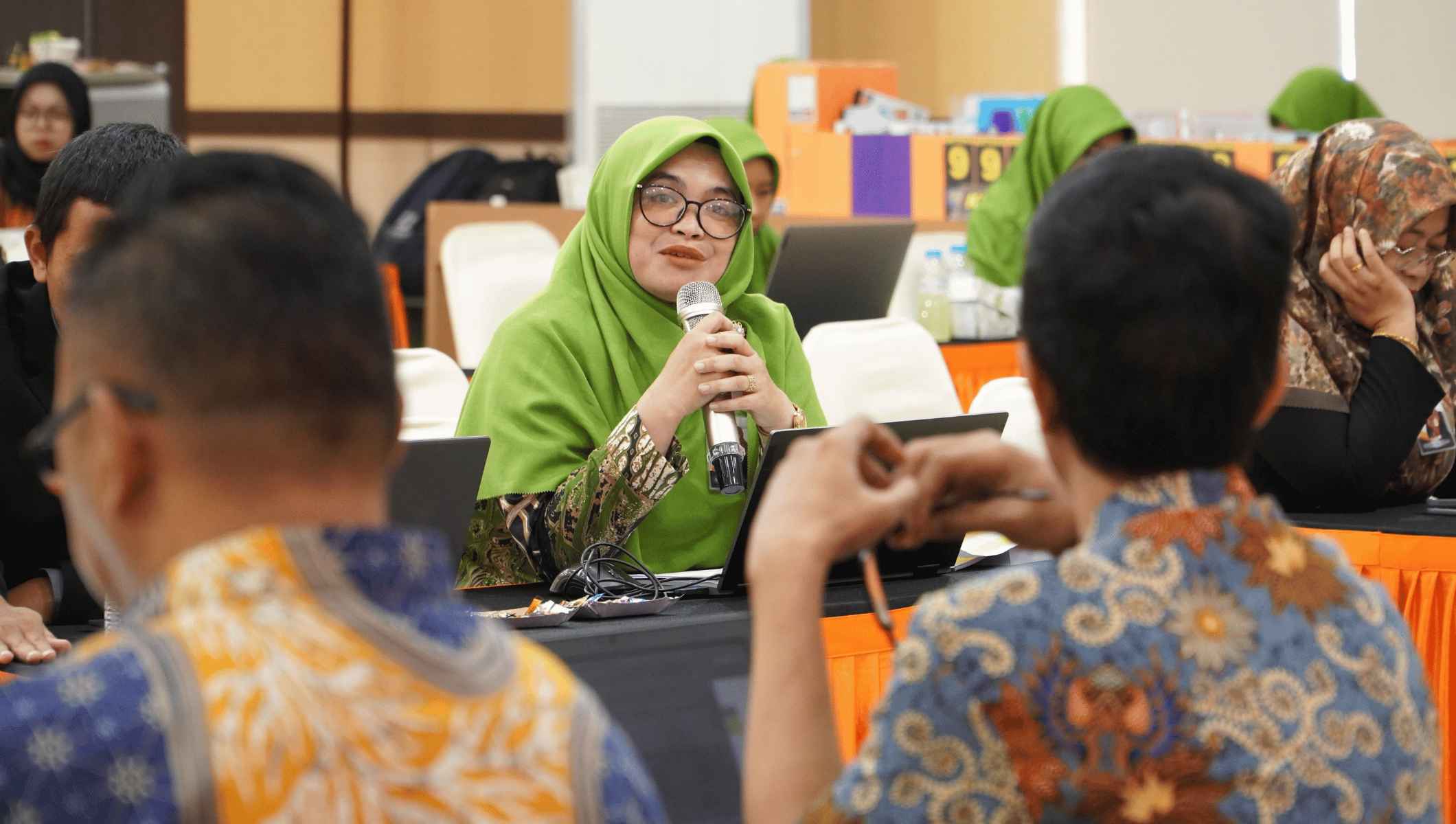 Peninjauan peralatan praktikum elektromedis