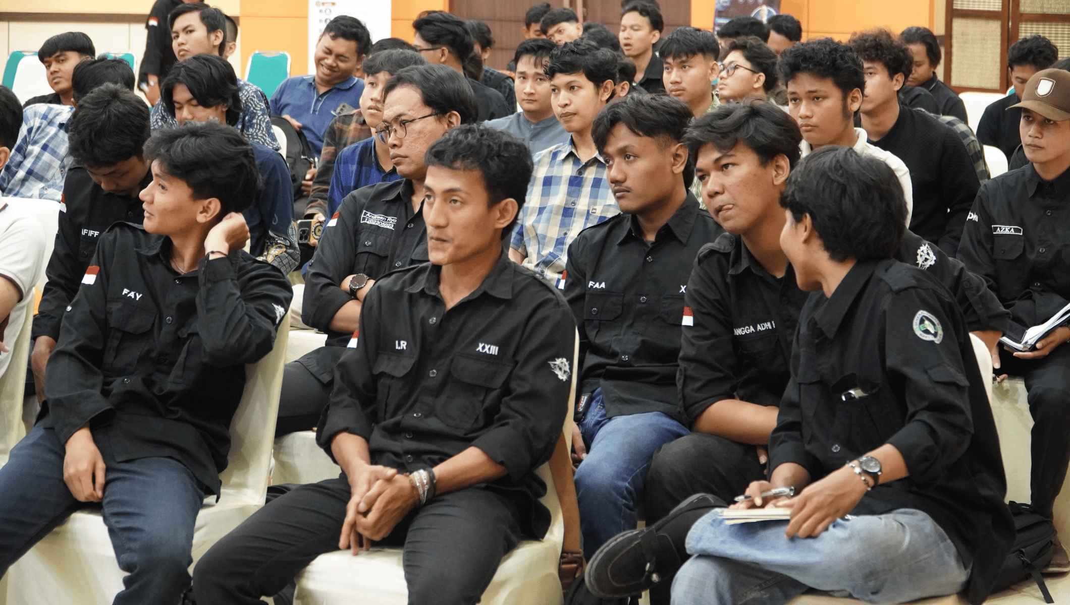 Mahasiswa dan dosen peserta kuliah pakar elektromedis UMPKU